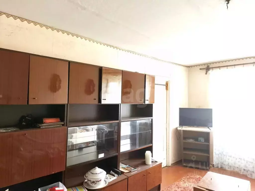 3-к кв. Смоленская область, Ярцево Краснооктябрьская ул., 12 (54.4 м) - Фото 1