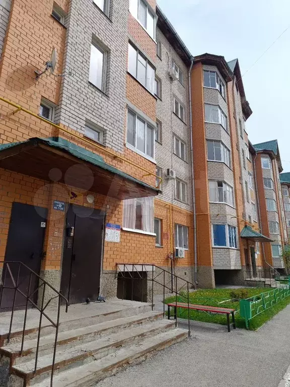 1-к. квартира, 42 м, 4/5 эт. - Фото 0