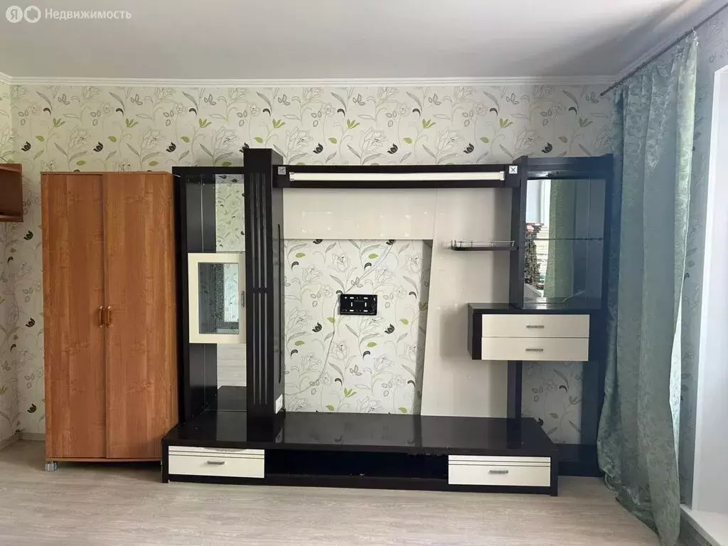 1-комнатная квартира: Красноярск, улица Академгородок, 17Б (35.7 м) - Фото 0