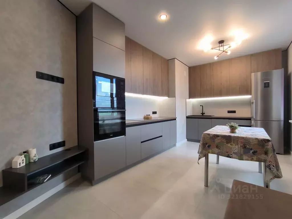 2-к кв. Московская область, Домодедово городской округ, с. Домодедово ... - Фото 0