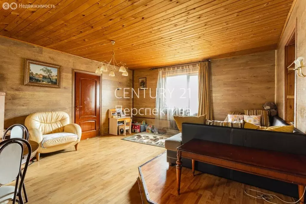 Дом в посёлок городского типа Родники, Сосновая улица, 6 (210 м) - Фото 1