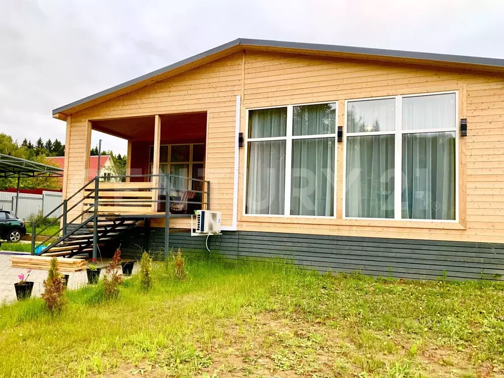 Дом в Калужская область, Малоярославецкий район, Маклино с/пос, ... - Фото 1