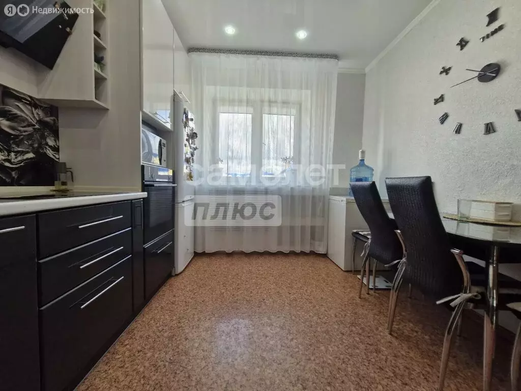 2-комнатная квартира: Ишим, улица Калинина, 126 (49 м) - Фото 1