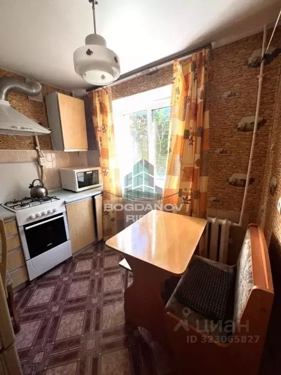 1-к кв. Омская область, Омск Городок Нефтяников мкр, ул. Тварковского, ... - Фото 1