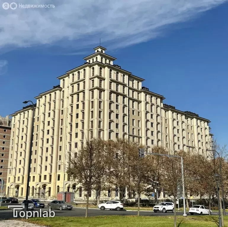 3-комнатная квартира: Нальчик, проспект Ленина, 1 (140.4 м) - Фото 1