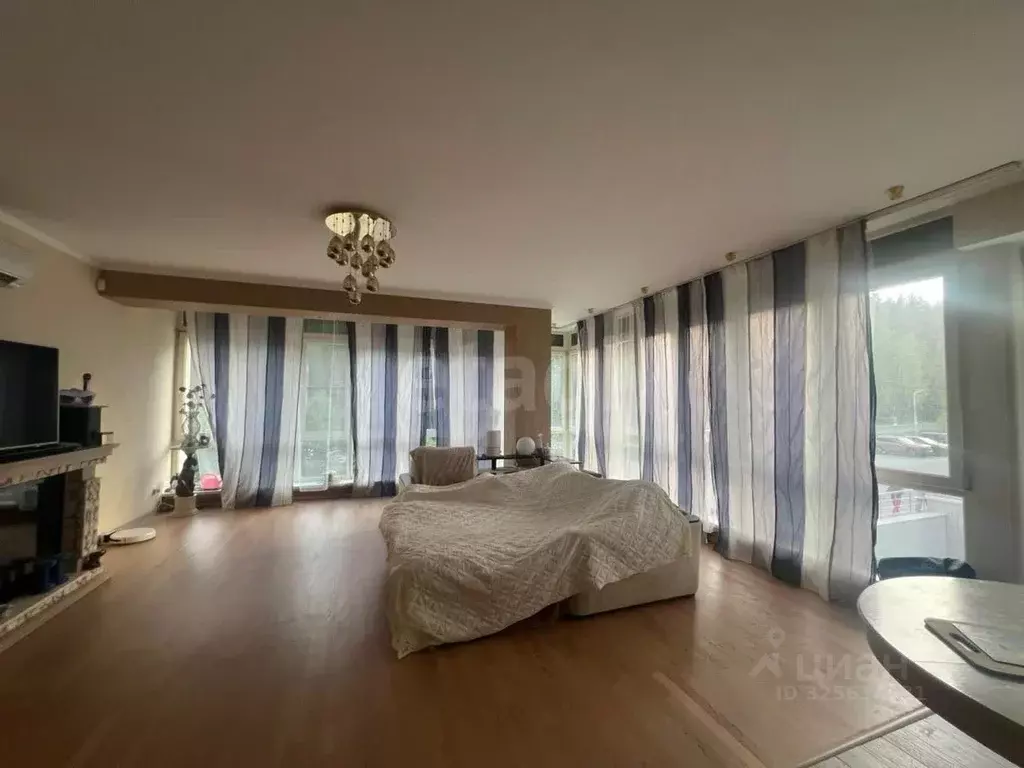 3-к кв. Московская область, Химки Клязьма-Старбеево мкр, Международный ... - Фото 1