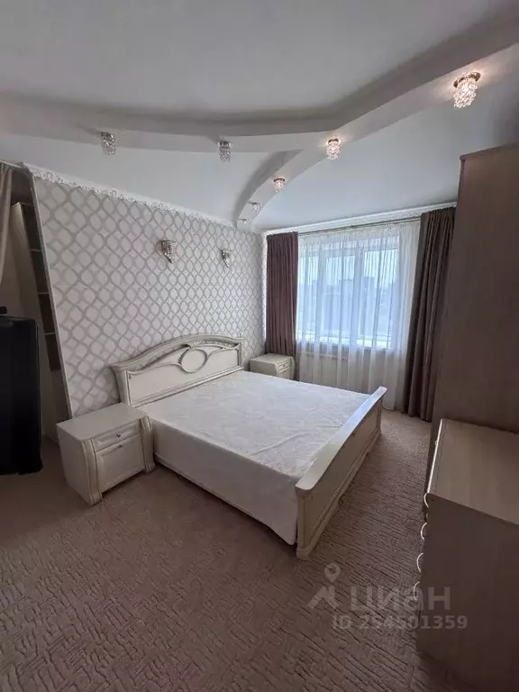 3-к кв. Астраханская область, Астрахань ул. Бабефа, 2 (110.0 м) - Фото 2