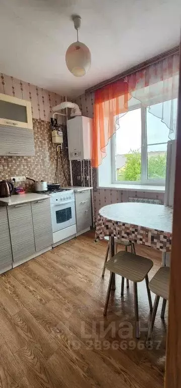 2-к кв. Марий Эл, Звенигово ул. Ленина, 50А (40.0 м) - Фото 1