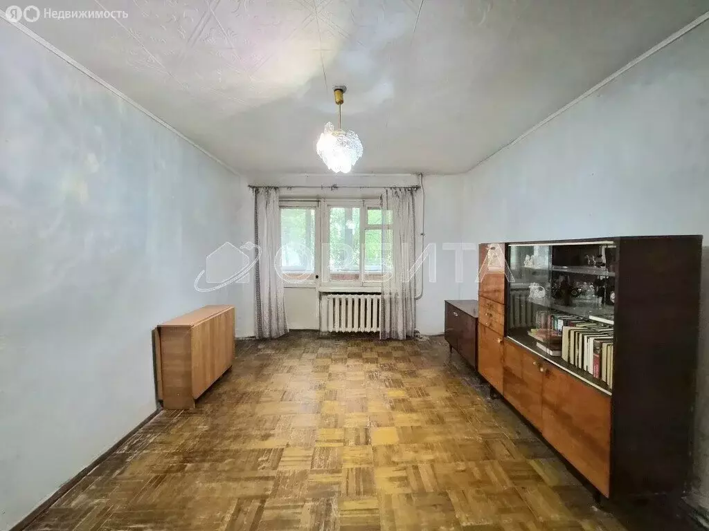 2-комнатная квартира: Тюмень, улица Мельникайте, 50А (46.4 м) - Фото 1