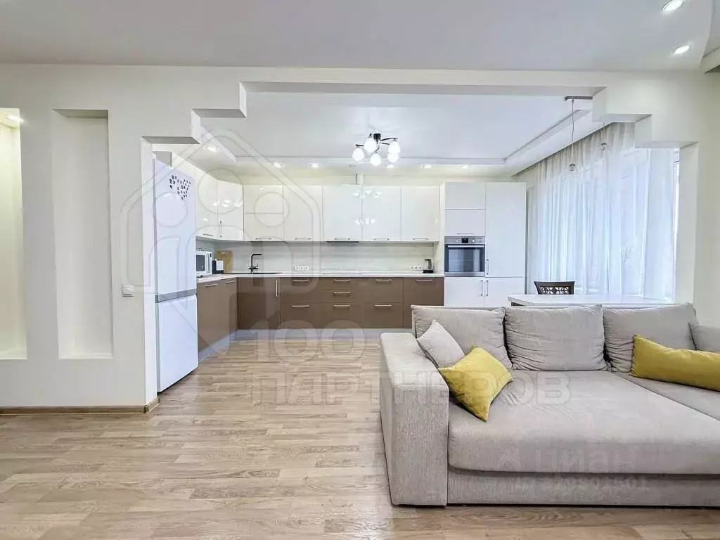 3-к кв. Иркутская область, Иркутск ул. Александра Невского, 15/2 (93.0 ... - Фото 1