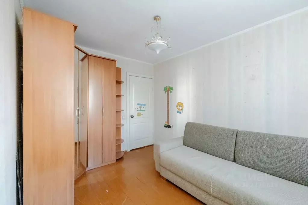 3-к кв. Свердловская область, Екатеринбург ул. Пехотинцев, 11 (58.6 м) - Фото 2