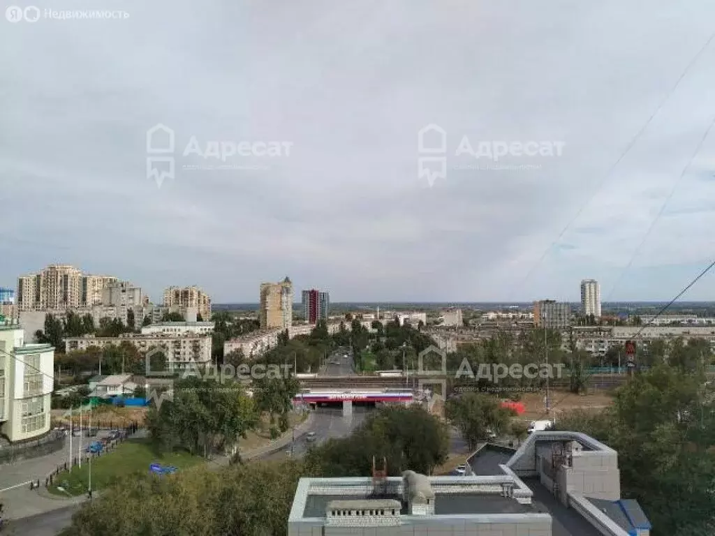 2-комнатная квартира: Волгоград, улица Хиросимы, 1 (48.1 м) - Фото 1