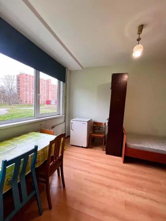 2-к кв. Ленинградская область, Ивангород Кингисеппский район, ул. ... - Фото 1