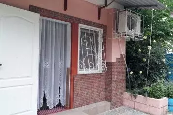 Дом в Крым, Евпатория ул. Революции, 29 (20 м) - Фото 1