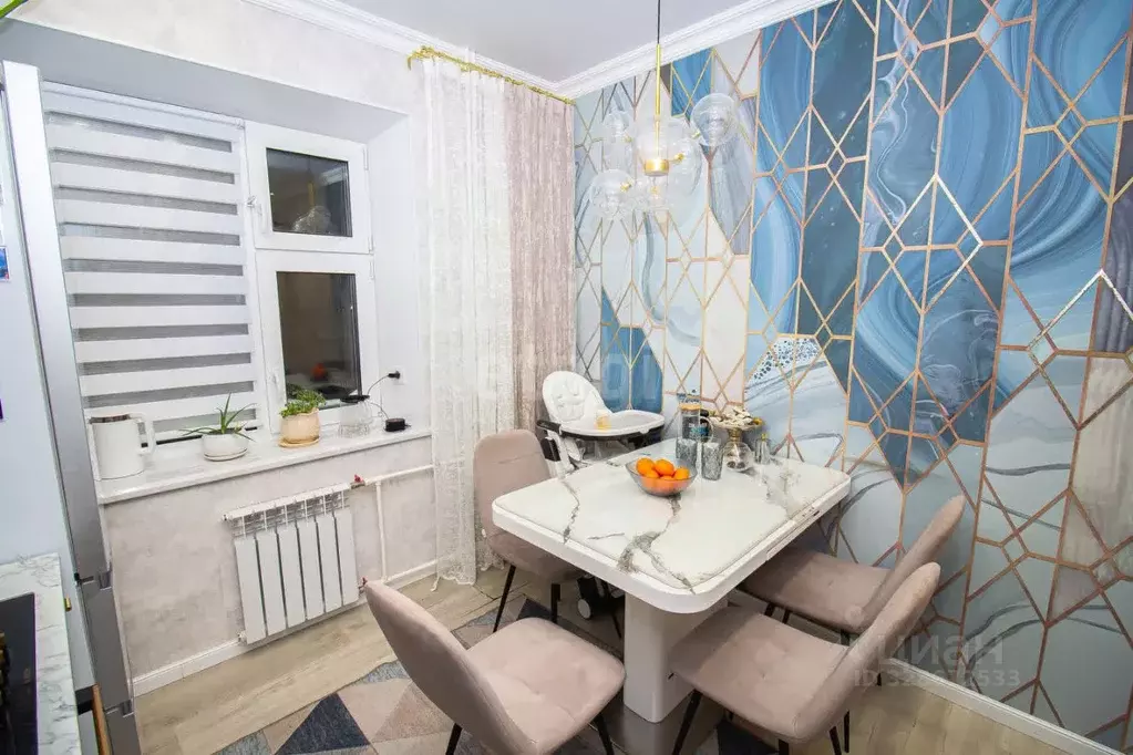 3-к кв. Ямало-Ненецкий АО, Новый Уренгой Молодежная ул., 19 (87.0 м) - Фото 2