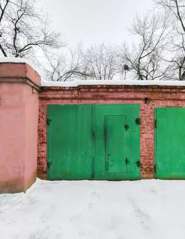 Гараж в Омская область, Омск ул. Петра Ильичева, 6 (16 м) - Фото 1