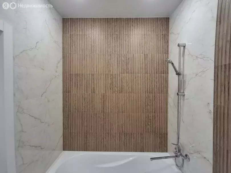 1-комнатная квартира: Калининград, Елизаветинская улица, 4к1 (36 м) - Фото 1