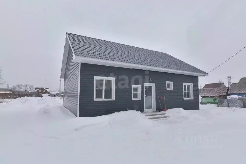 Дом в Сахалинская область, Южно-Сахалинск ул. Маяковского (88 м) - Фото 1