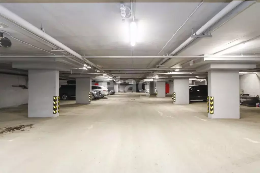 Гараж в Тюменская область, Тюмень ул. Виктора Тимофеева, 10 (13 м) - Фото 1