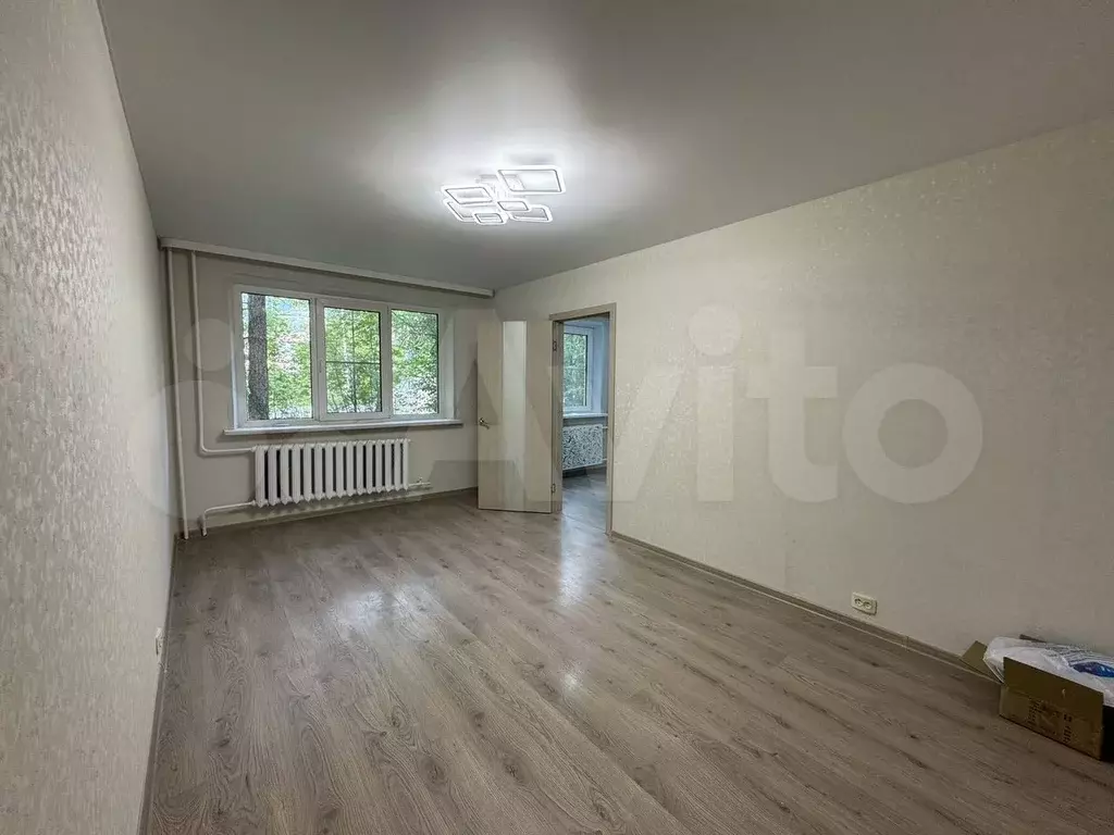3-к. квартира, 56 м, 1/5 эт. - Фото 0