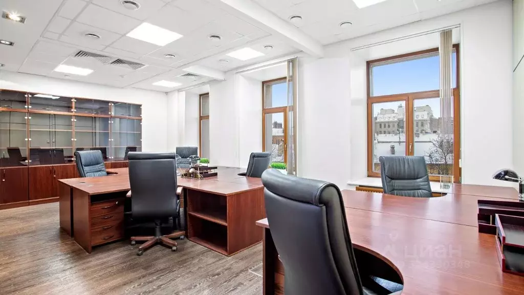 Офис в Санкт-Петербург ул. Чайковского, 1к2 (200 м) - Фото 1