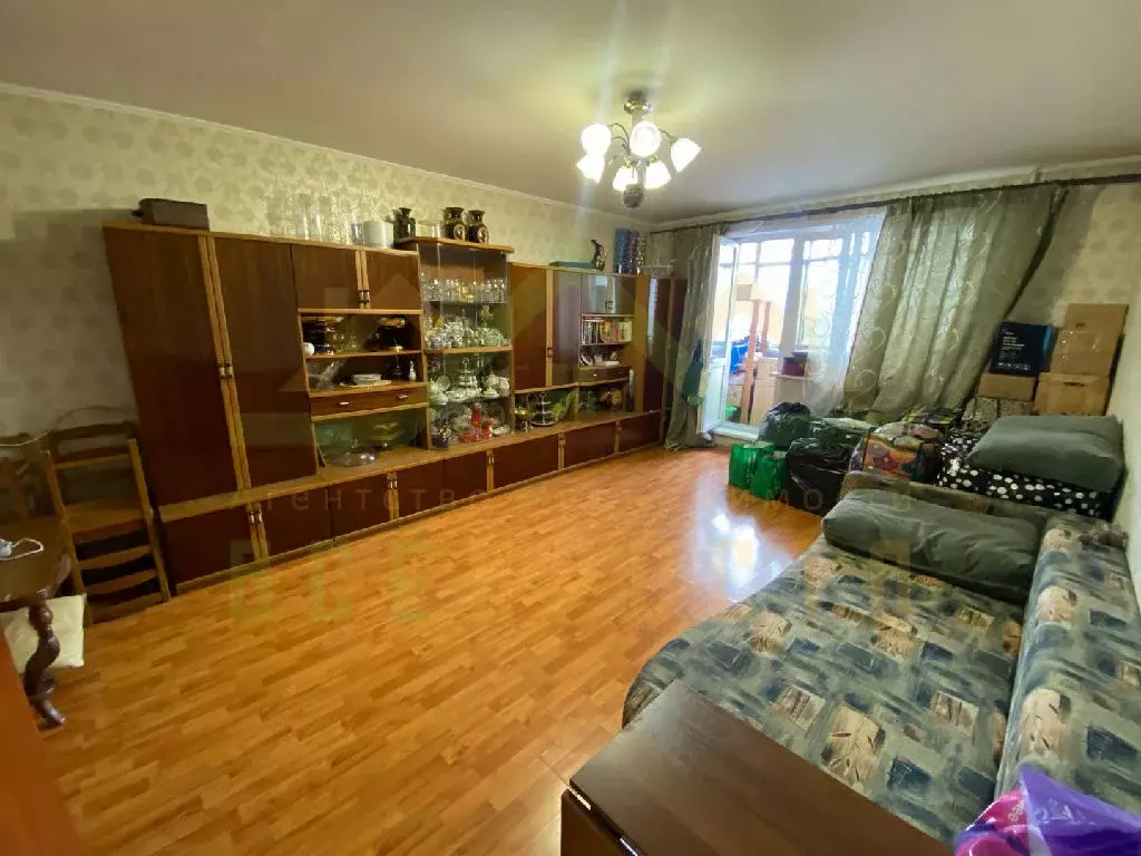 Продается 3-комнатная квартира - Фото 1