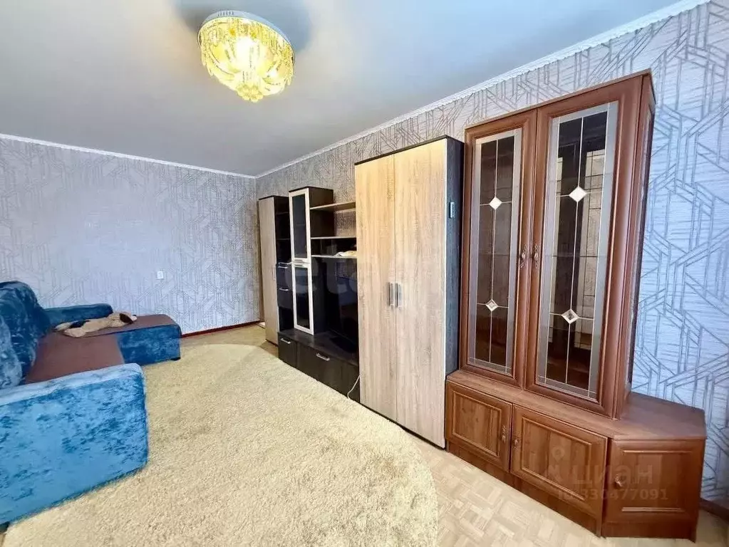 3-к кв. Псковская область, Порхов Красноармейская ул., 17 (69.4 м) - Фото 1
