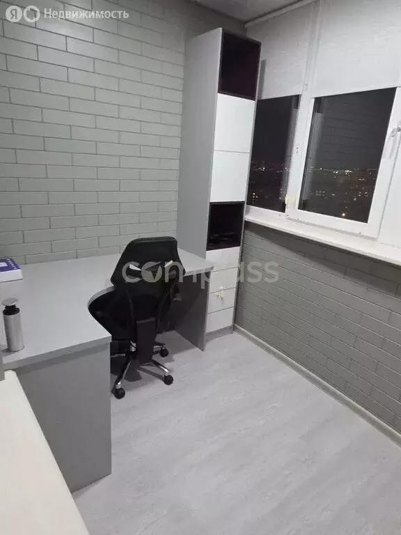 4-комнатная квартира: Тюмень, улица Бориса Опрокиднева, 2 (94 м) - Фото 2