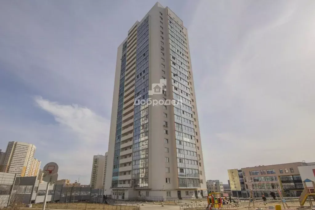 Студия Свердловская область, Екатеринбург ул. Рощинская, 21к2 (27.5 м) - Фото 1