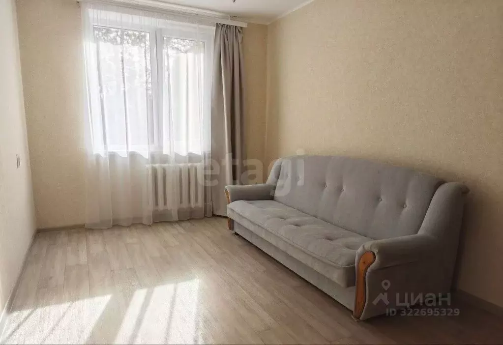 3-к кв. Крым, Симферополь ул. Железнодорожная (65.0 м) - Фото 0