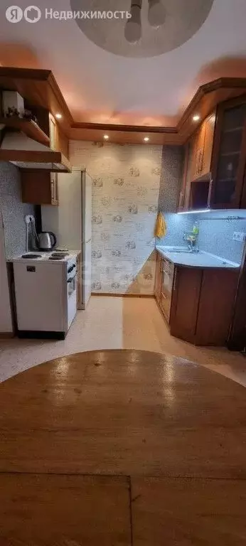 2-комнатная квартира: Тюмень, 6-й микрорайон, улица Валерии ... - Фото 1