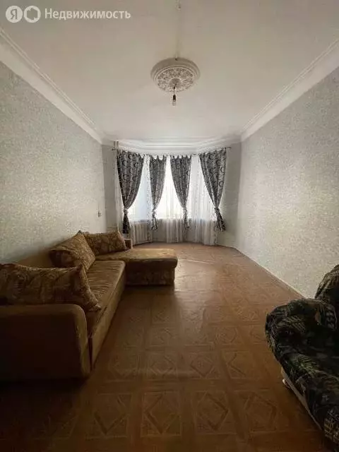 2-комнатная квартира: Магнитогорск, улица Менделеева, 9 (69.6 м) - Фото 1