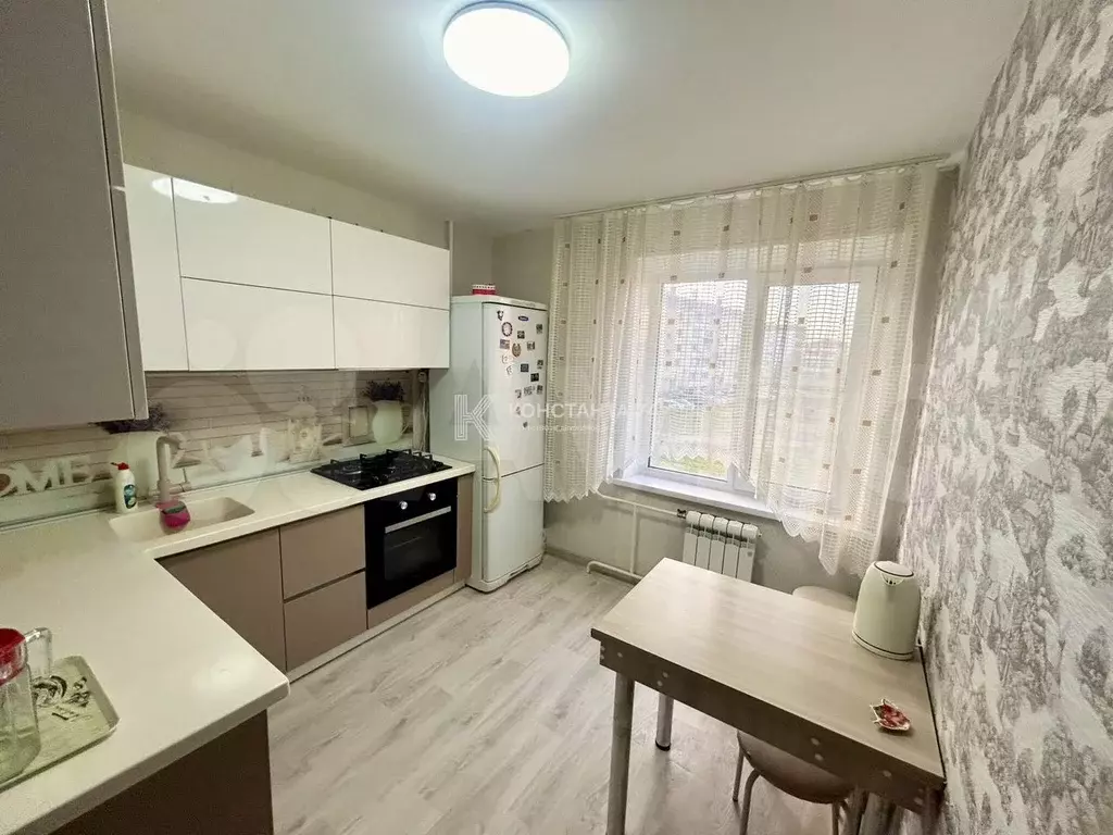 2-к. квартира, 52,2 м, 2/5 эт. - Фото 0