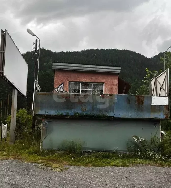 Помещение свободного назначения в Алтай, Чемальский район, пос. ... - Фото 1