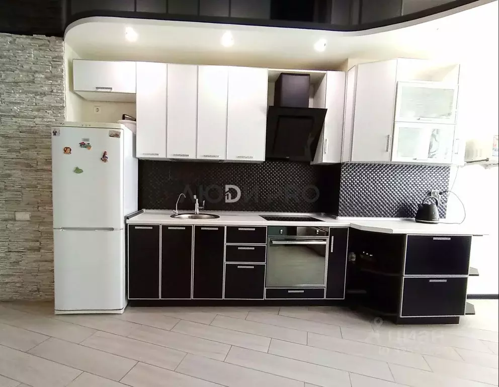 2-к кв. Саратовская область, Саратов ул. Имени Академика О.К. ... - Фото 2