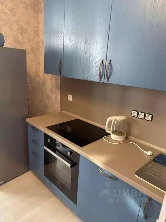 2-к кв. Тюменская область, Тюмень Профсоюзная ул., 61 (58.0 м) - Фото 0