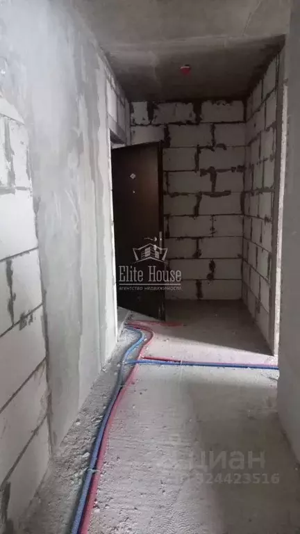 1-к кв. Калужская область, Калуга бул. Солнечный, 18 (42.1 м) - Фото 2