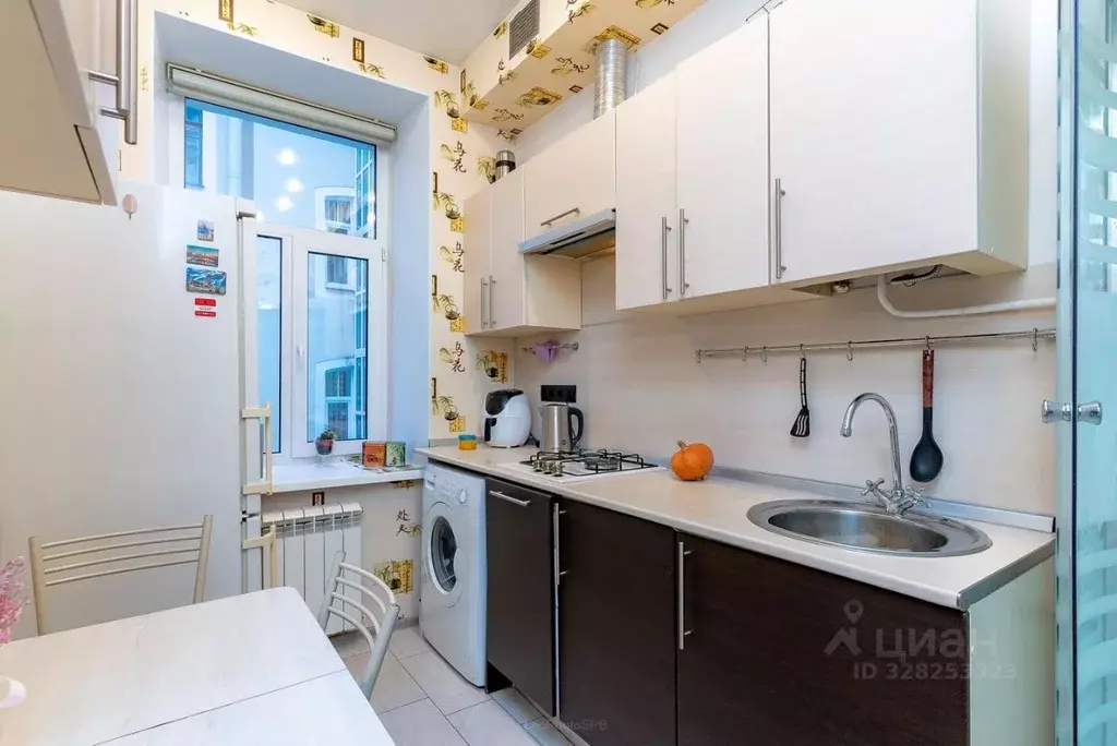 3-к кв. Санкт-Петербург Чкаловский просп., 34 (56.5 м) - Фото 1