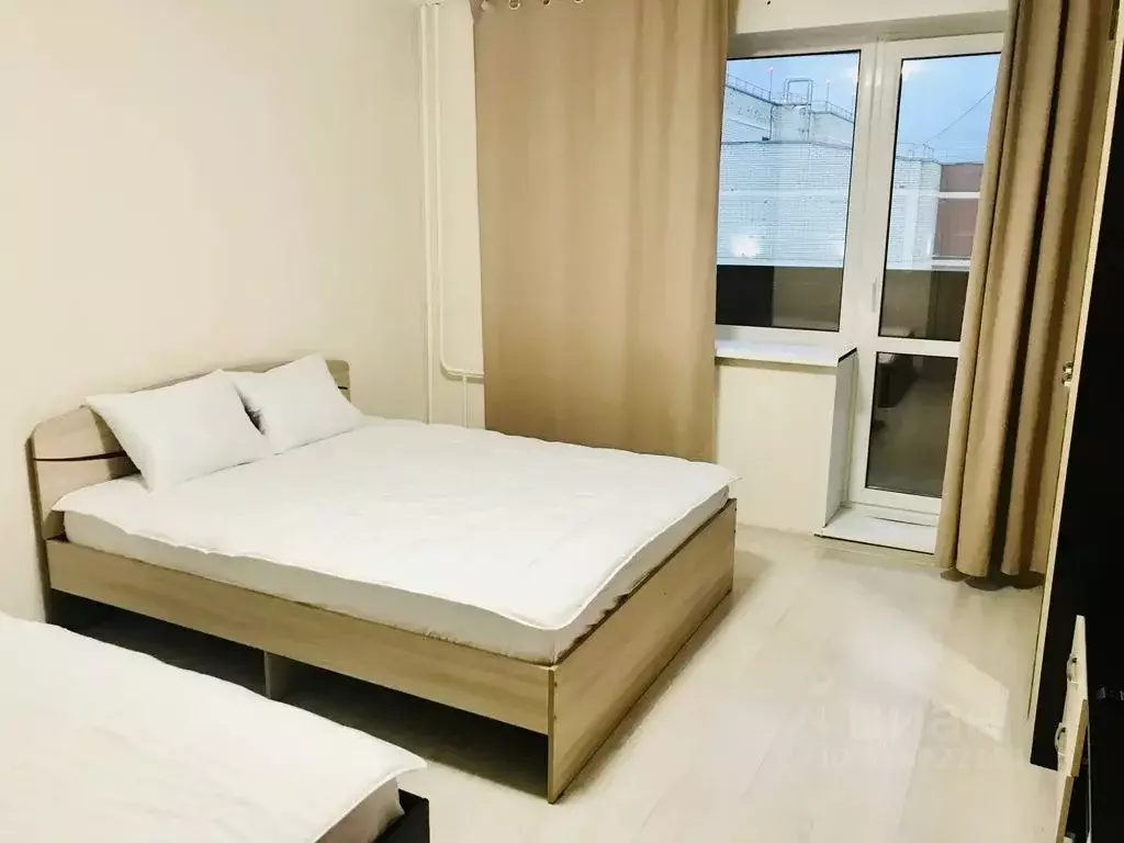 2-к кв. Удмуртия, Ижевск ул. Орджоникидзе, 65 (70.0 м) - Фото 1