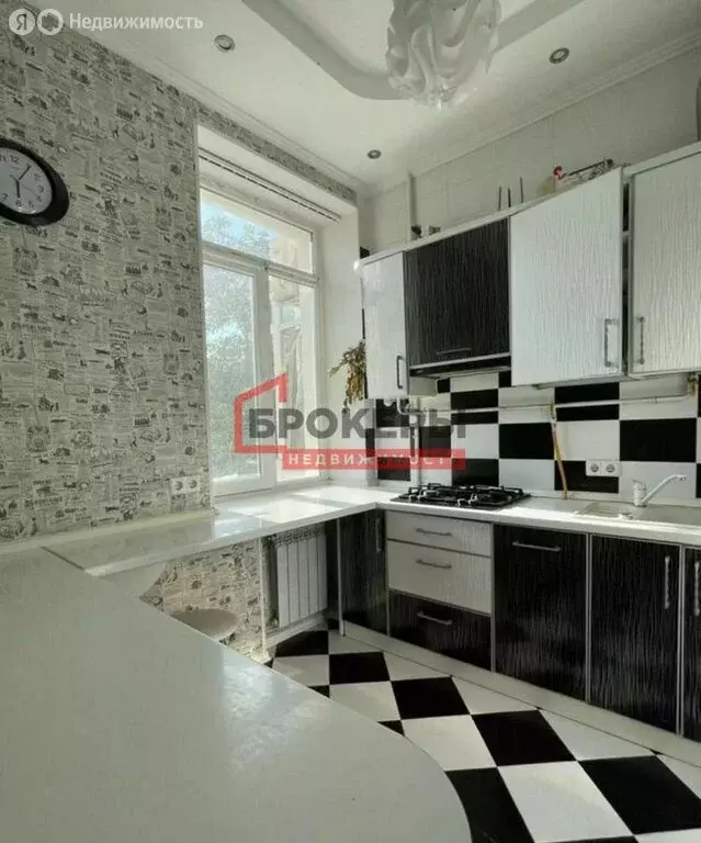 2-комнатная квартира: Севастополь, Рабочая улица, 27 (55 м) - Фото 0