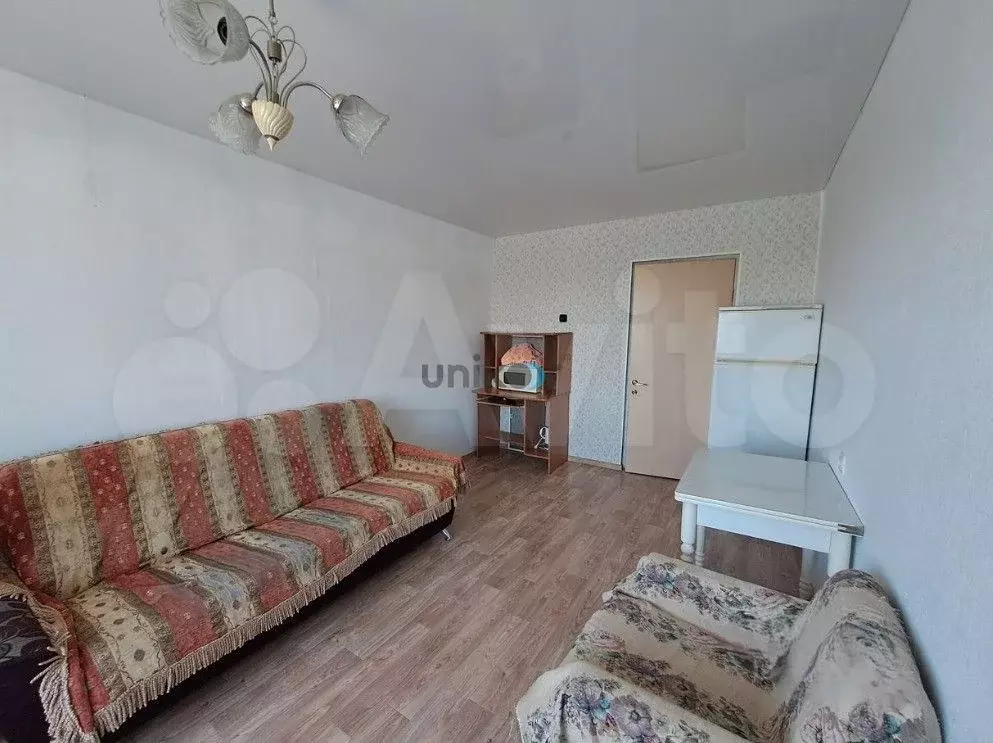 Комната 61 м в 3-к., 9/9 эт. - Фото 1