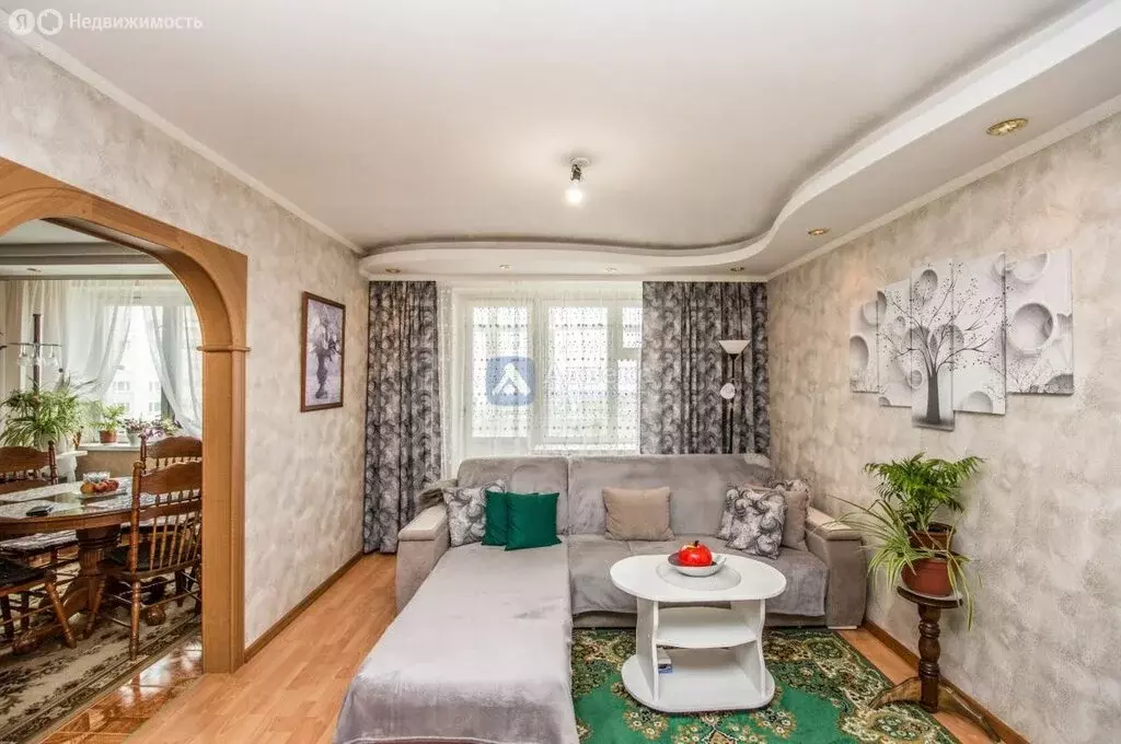3-комнатная квартира: Тюмень, улица Пермякова, 84к3 (91.6 м) - Фото 0