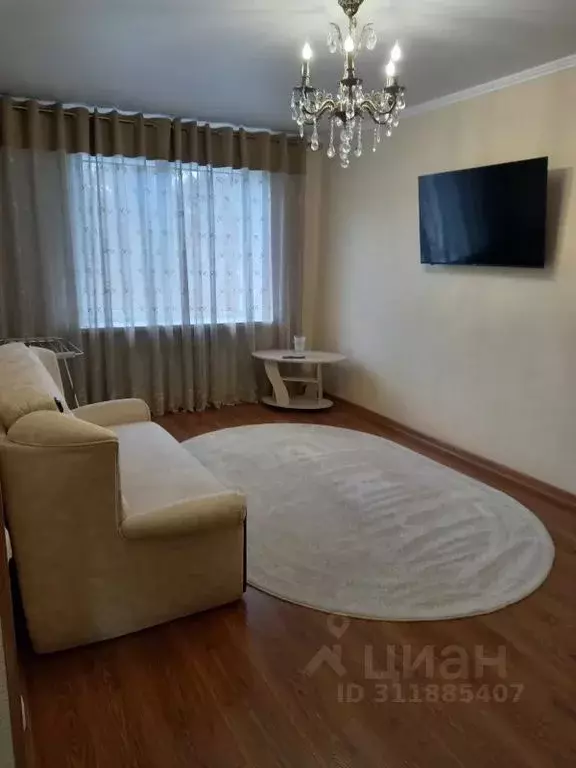 2-к кв. Ставропольский край, Кисловодск ул. Гайдара, 17к1 (68.0 м) - Фото 0