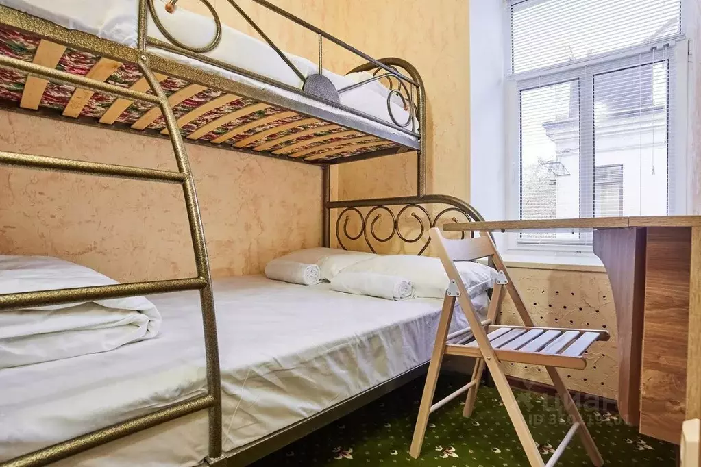 Комната Москва Старая Басманная ул., 7С1 (6.0 м) - Фото 1