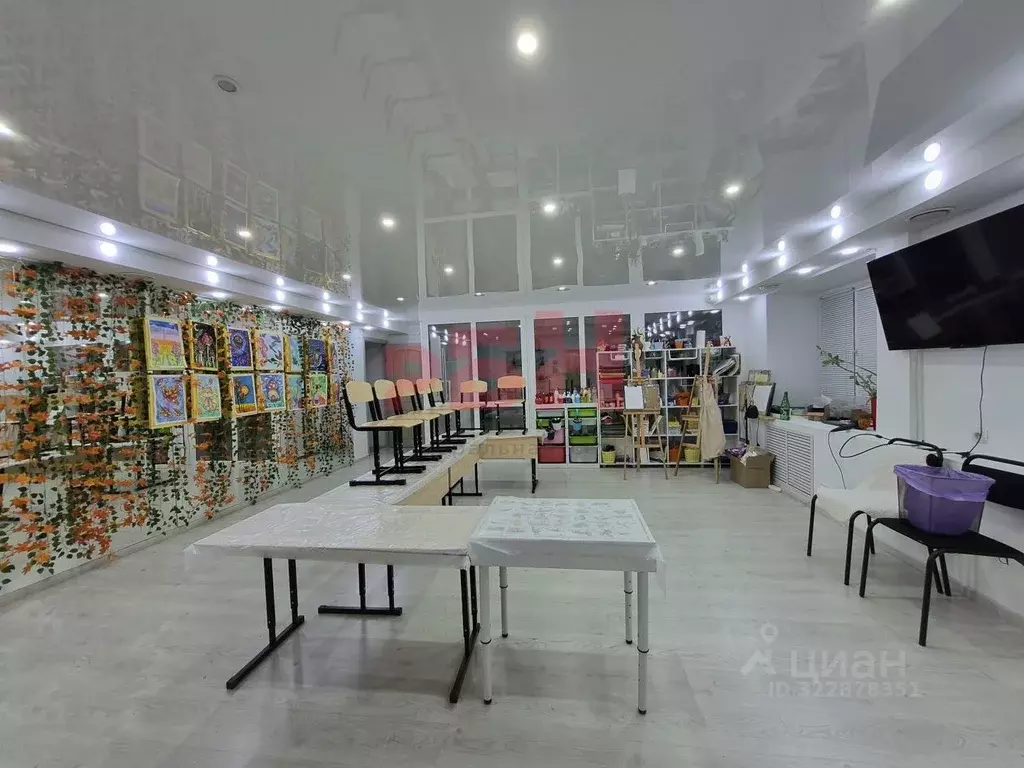 Помещение свободного назначения в Пензенская область, Пенза проезд 5-й ... - Фото 1