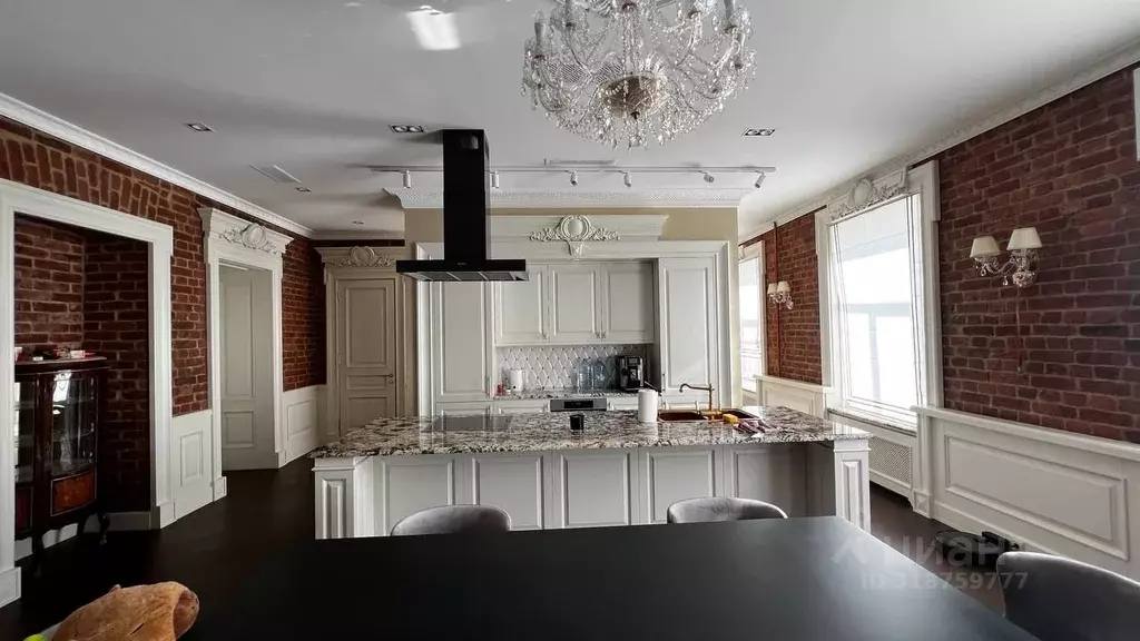 2-к кв. Санкт-Петербург Таврическая ул., 1 (182.0 м) - Фото 0