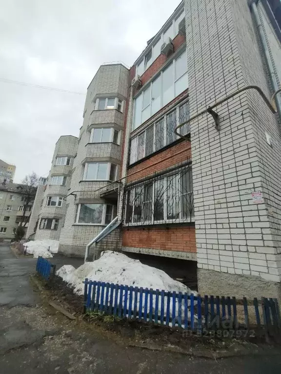 2-к кв. Марий Эл, Йошкар-Ола ул. Панфилова, 28А (70.0 м) - Фото 1