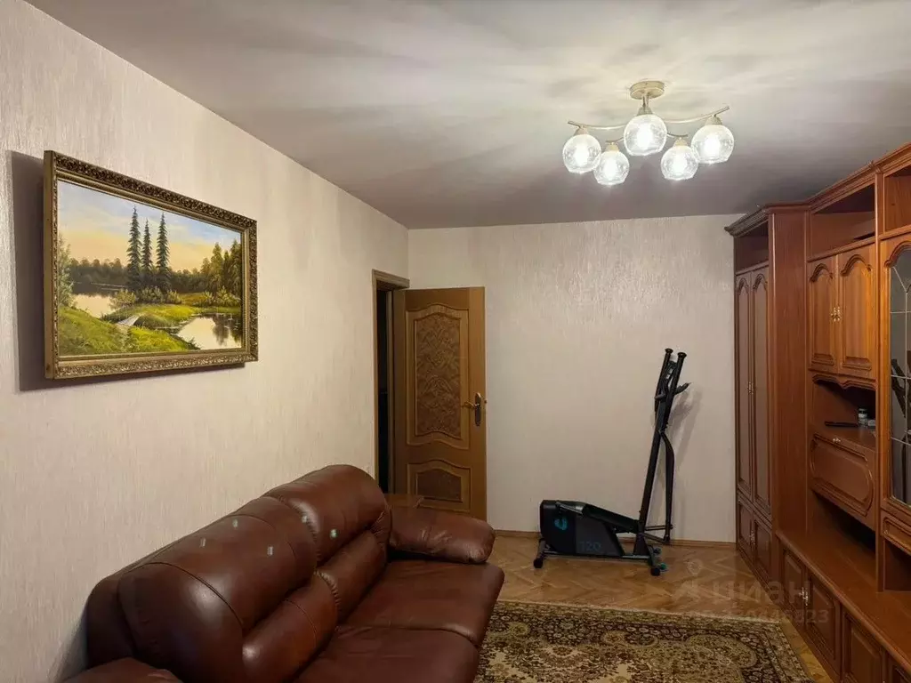 3-к кв. Москва Крылатская ул., 31К1 (73.8 м) - Фото 2