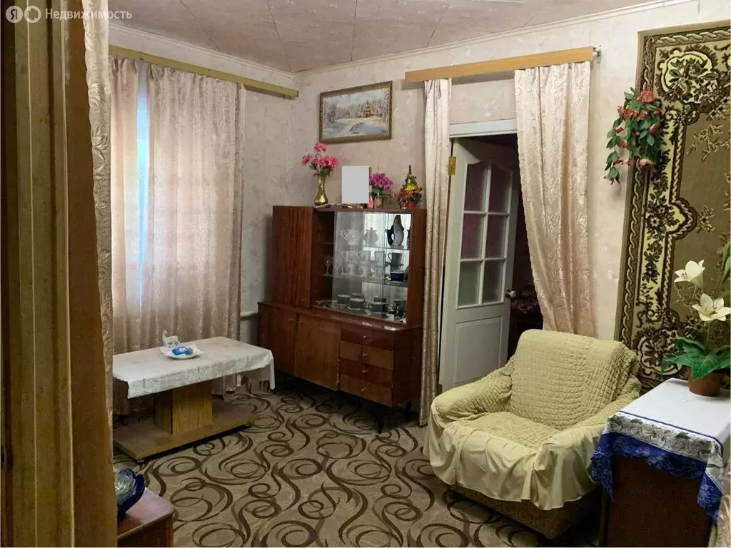 3-комнатная квартира: Шахты, проезд 1-й Квартал, 3 (55 м) - Фото 0