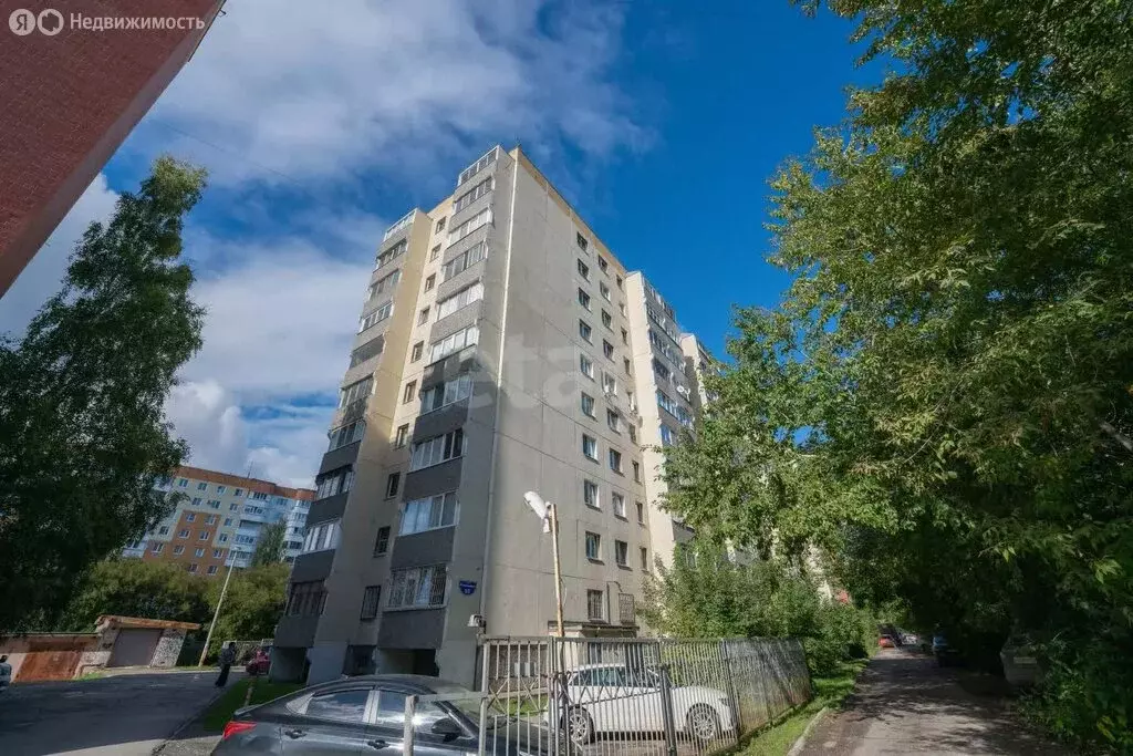 4-комнатная квартира: Пермь, улица Революции, 3/5 (92.2 м) - Фото 1